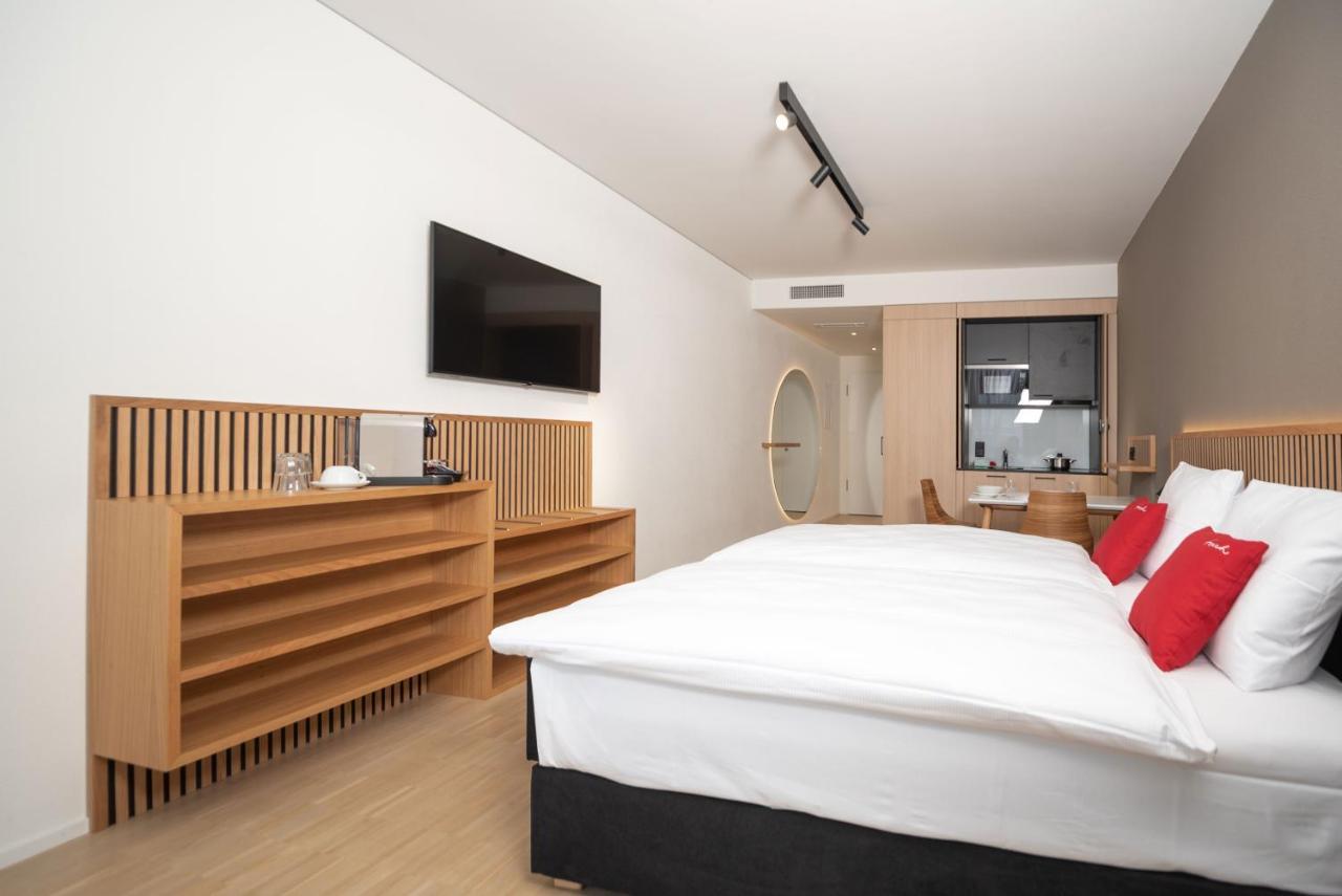 Tailormade Hotel Bab Bachenbuelach Bachenbulach エクステリア 写真