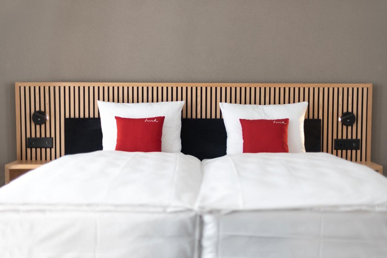 Tailormade Hotel Bab Bachenbuelach Bachenbulach エクステリア 写真